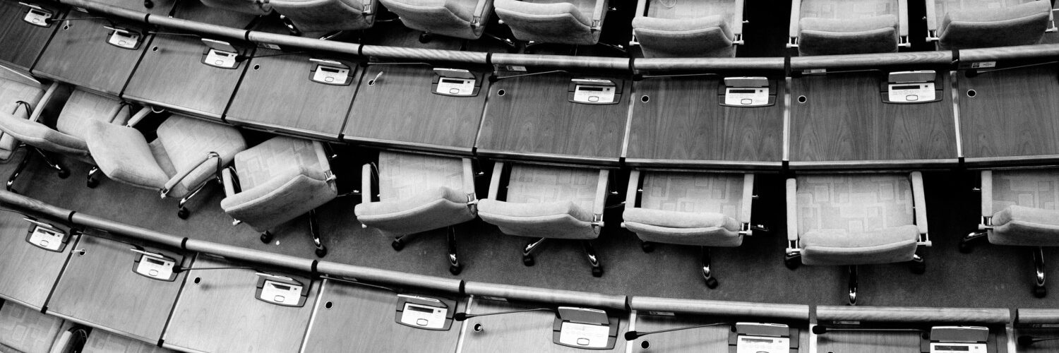 Seats at a general assembly